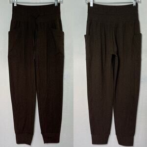 Lou & Grey Heathered Luvstretch Joggers Size XS, pull on, patch pockets, NWT.